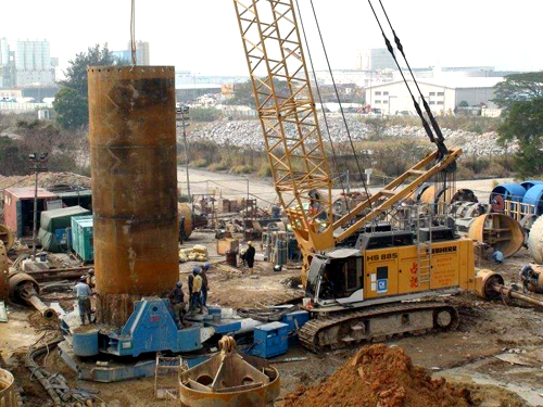 <a href=http://m.xajjlby.com target=_blank class=infotextkey>螺旋焊接鋼管</a>